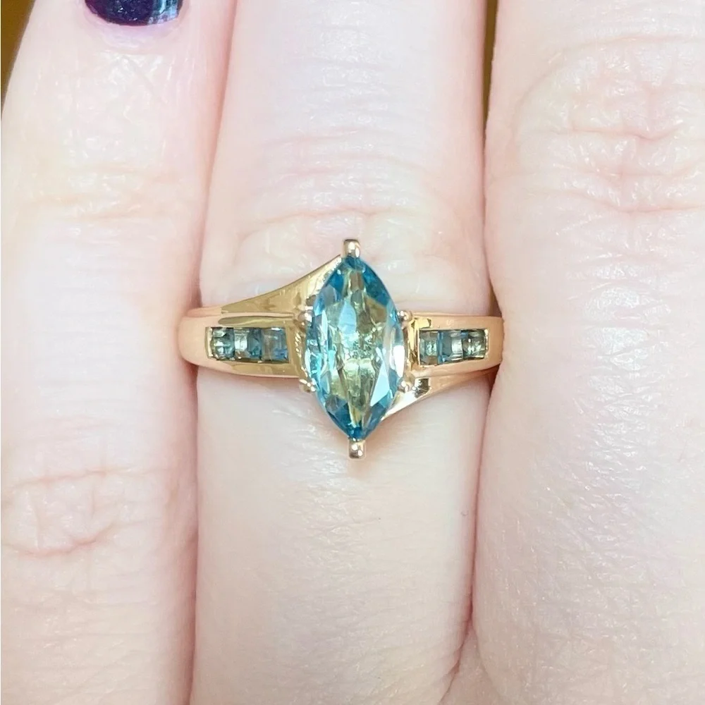 Vintage 1.35 swiss blue topaz marquis large baguette 14k solid yellow gold ring - Picture 3 of 10